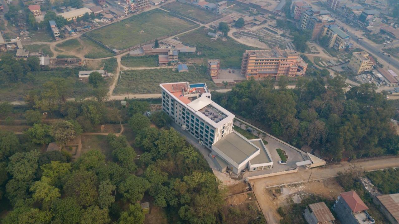 Hotel Siraichuli 치트완 외부 사진