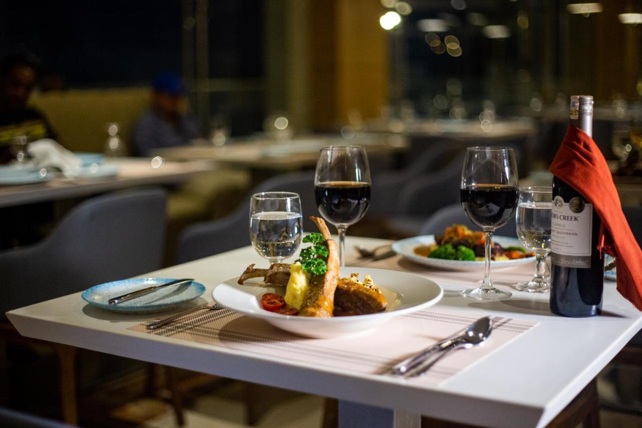 Hotel Siraichuli 치트완 외부 사진