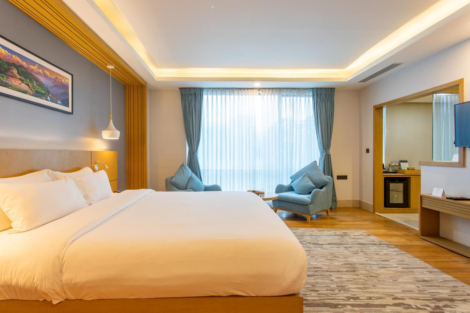 Hotel Siraichuli 치트완 외부 사진